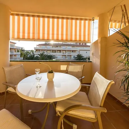 La Marina Vyb Frente Al Mar Appartement *