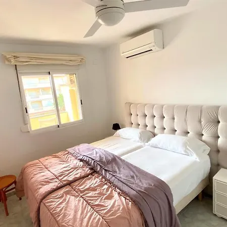 La Marina Vyb Frente Al Mar Appartement *